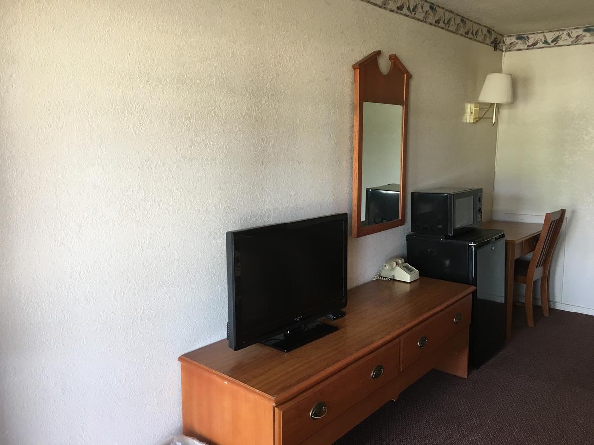 Finn'S Motel Saint James Dış mekan fotoğraf